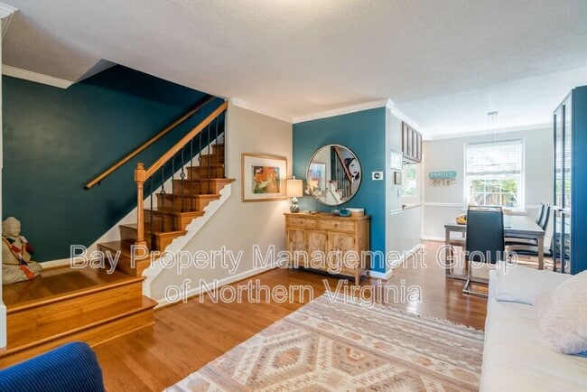 Building Photo - 4402 34th St S