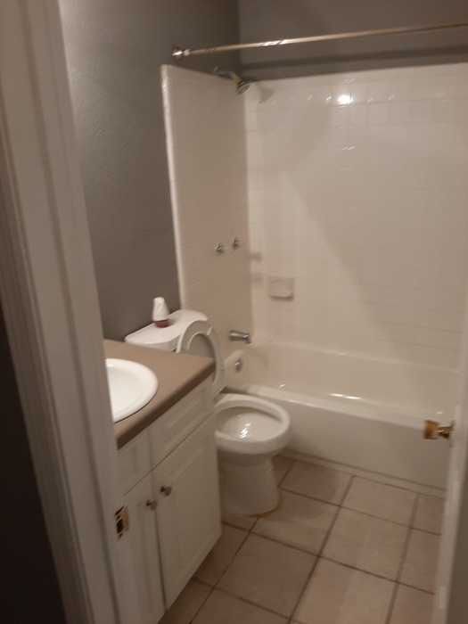 Foto del edificio - 2032 Oak Park Ln