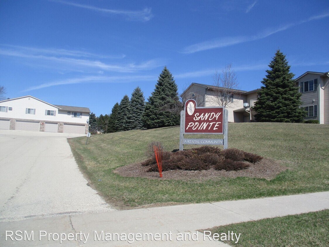 Primary Photo - 610 Creek Rd