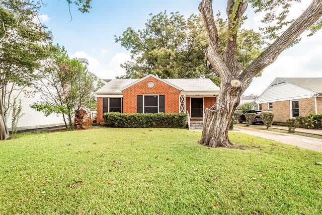 Building Photo - 7414 Robin Rd