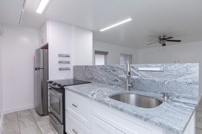Foto del edificio - 5918 Pierce St