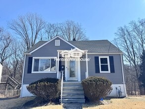 Building Photo - 5406 Montbel Ave
