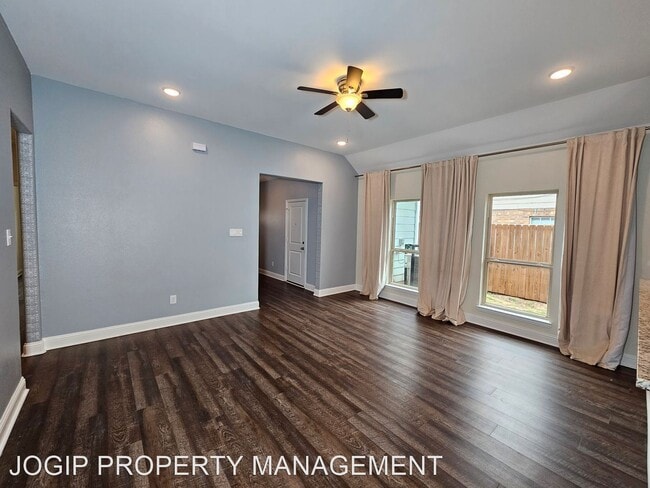 Building Photo - 4 br, 2 bath House - 3718 Harlingen St.