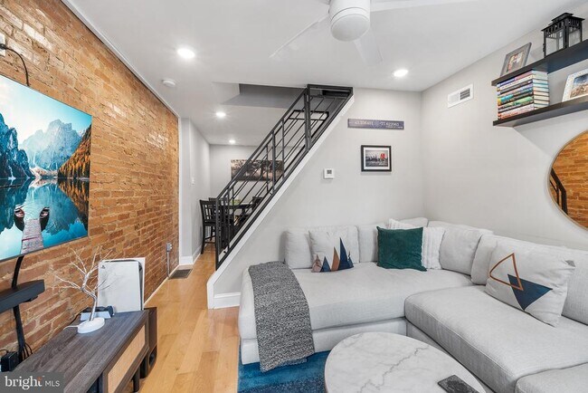 Foto del edificio - 2572 E Auburn St