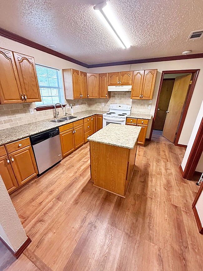 Foto del edificio - Nice 3 Bdrm 2 Bath Home in Decatur Texas