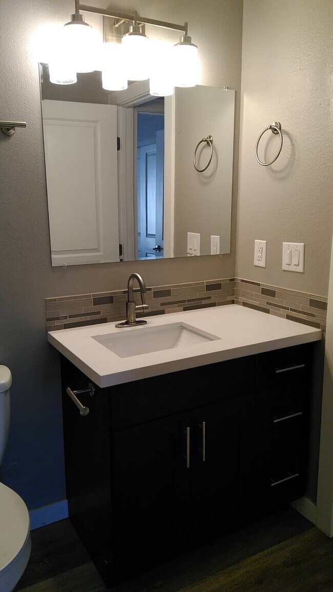 Foto del edificio - 3902 S Tyler St