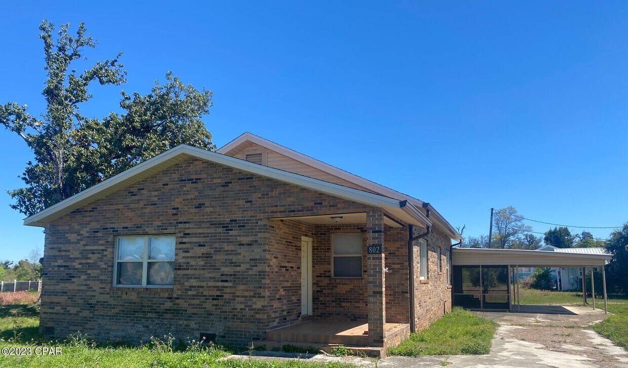 802 Magnolia Ave, Panama City, FL 32401 House Rental in Panama City