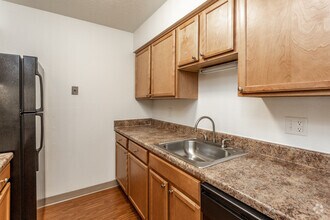 2BR B1 - Kitchen - Park @ Nine23