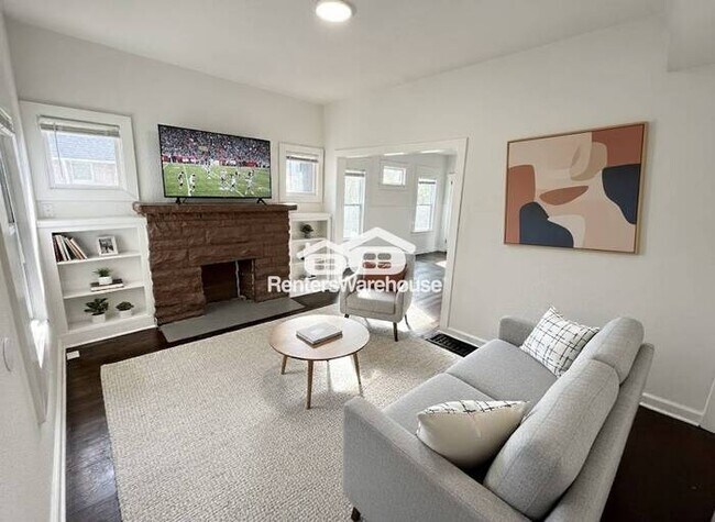 Foto del edificio - Updated 5 Bedroom/ 2.5 Bath Home In KCMO *READY NOW*