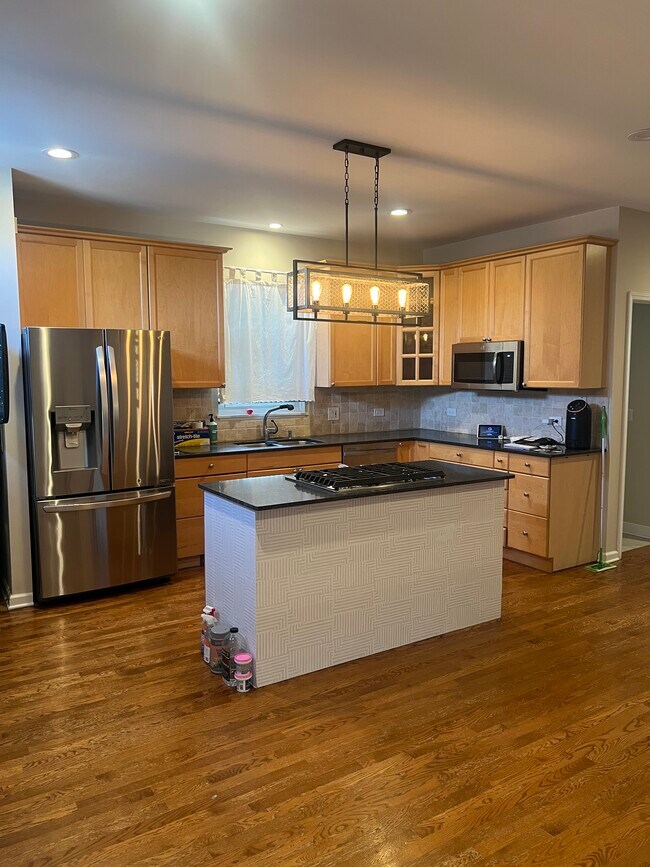 Foto del edificio - 3119 S Indiana Ave