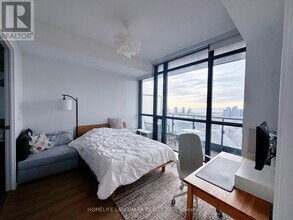 Building Photo - 8 Charlotte St