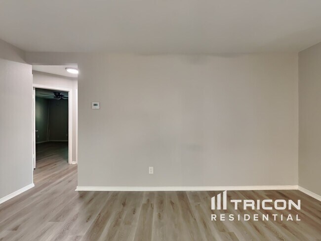 Building Photo - 5750 Deertail Creek