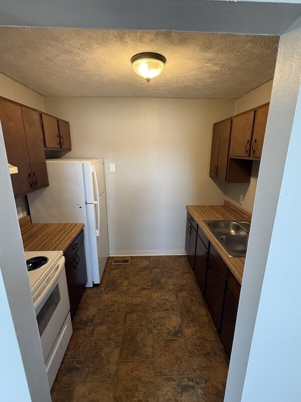 Foto del edificio - 908 E 17th Ave