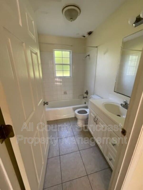 Photo - 1407 Mamie Scott Dr House