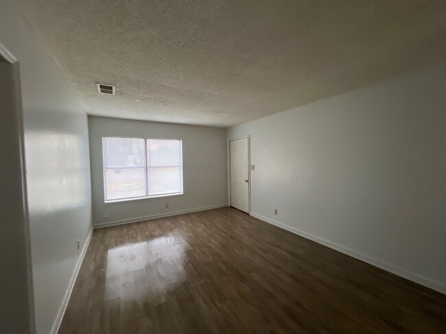 Foto del edificio - 2 Bedroom, 1 Story Duplex in Gallatin. SPE...