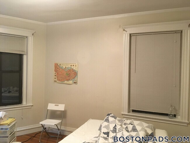 Building Photo - 17-19 Washington St.