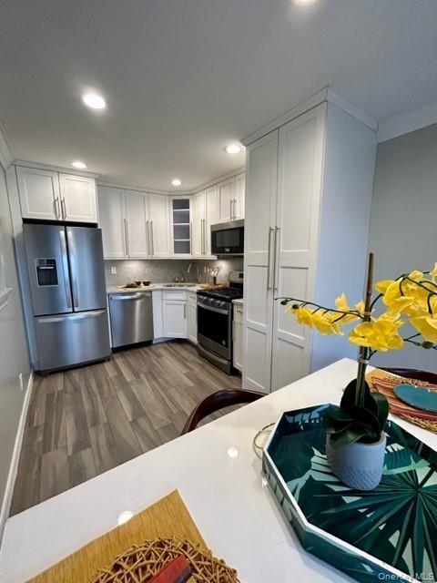 Building Photo - 100 Imperial Way