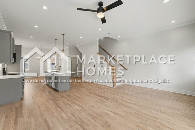 Foto del edificio - 972 Dozier Pl