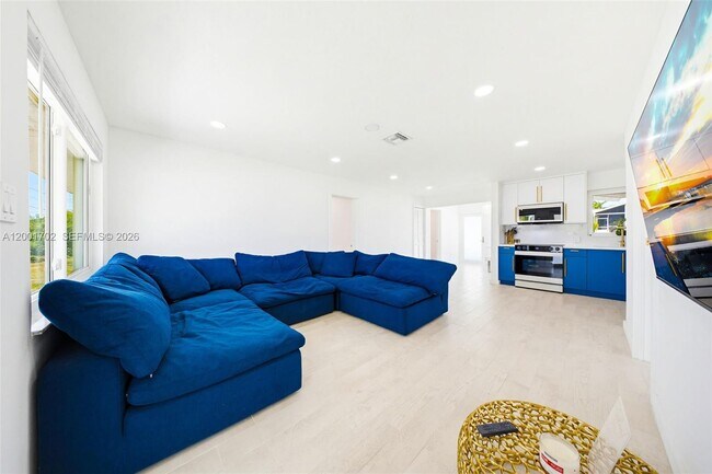 Foto del edificio - 30361 Hardin Rd