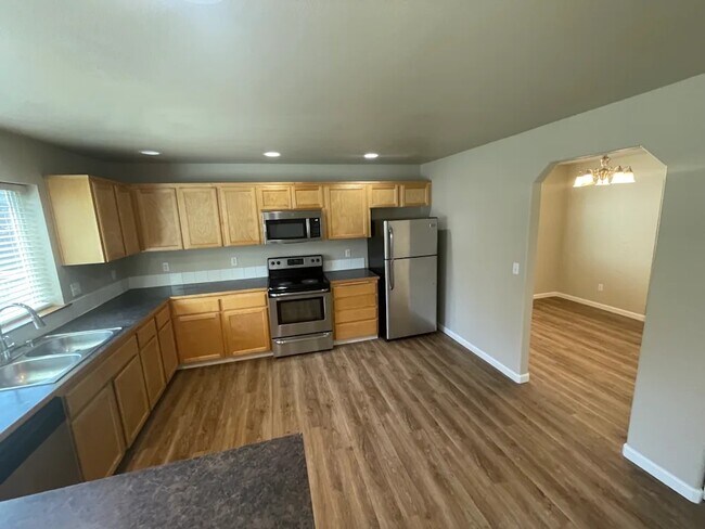 Foto del edificio - 18133 96th Ave E