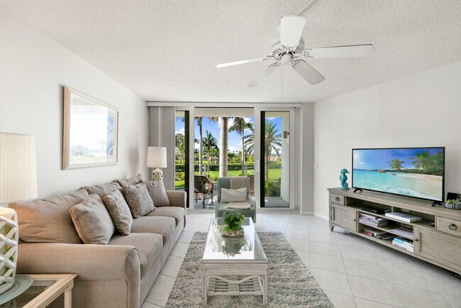 Foto del edificio - 58 N Collier Blvd