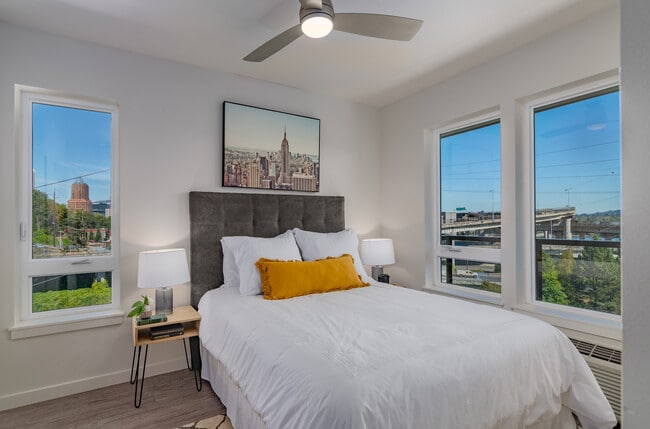 Building Photo - Acqua Apartments