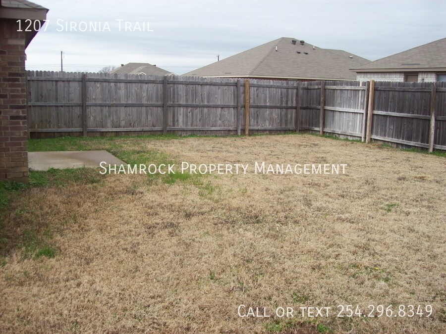 Foto del edificio - Great location between Waco and McGregor!