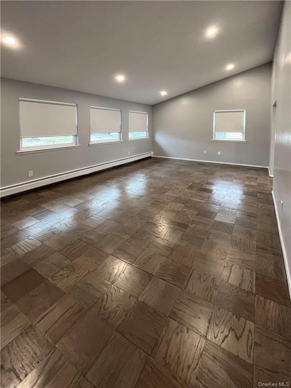 Building Photo - 7 Brush Ct