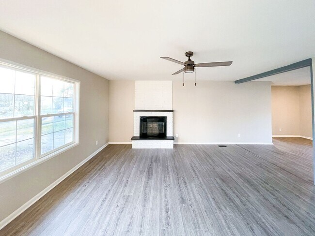 Foto del edificio - 7916 E 34th St