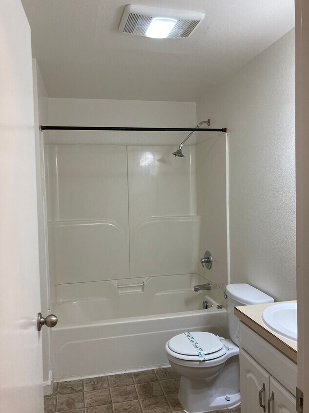 Building Photo - 29815 SW Montebello Dr