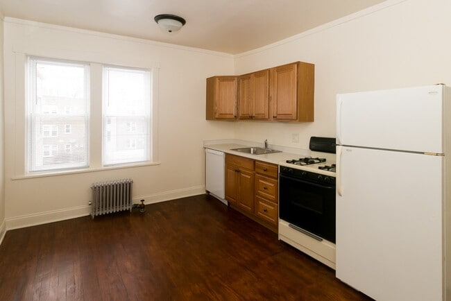 Building Photo - 4317 N Francisco Ave