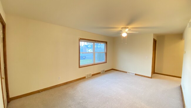 Foto del edificio - 1052 Community Rd