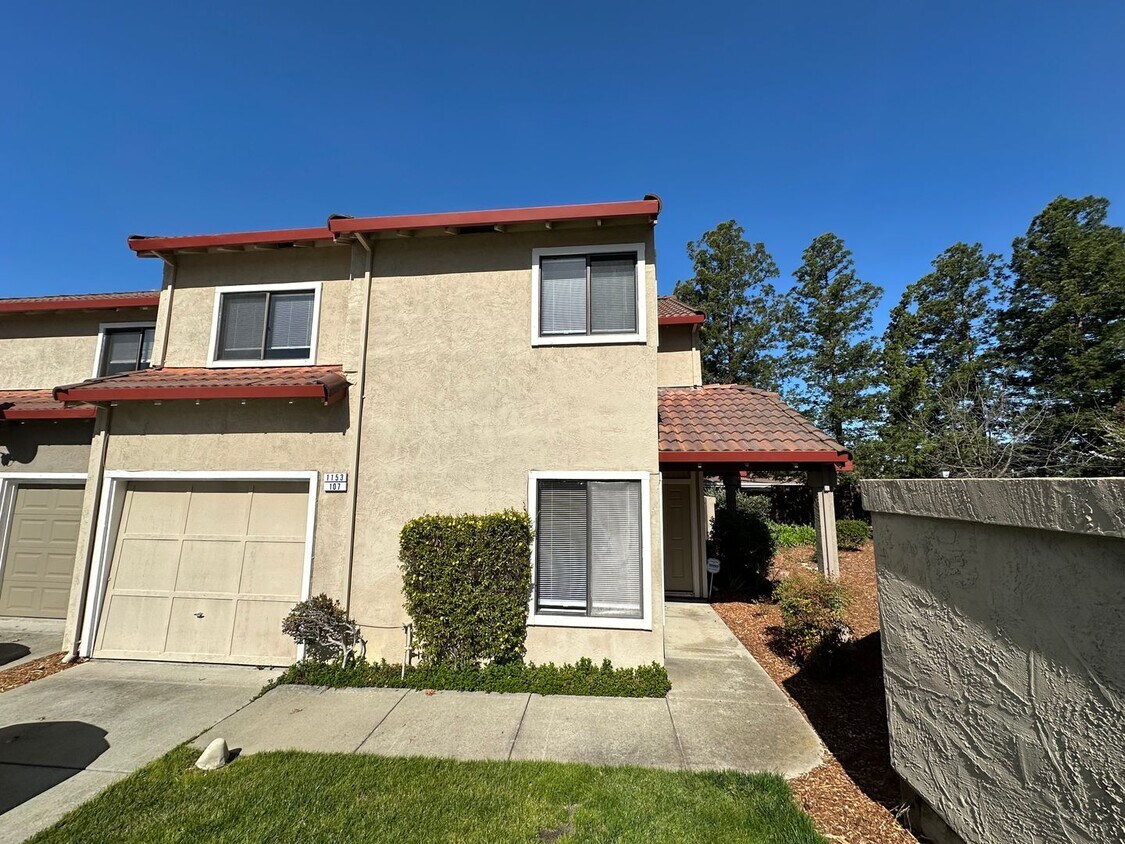 1153 St Timothy Pl, Concord, CA 94518 Townhome Rentals in Concord CA