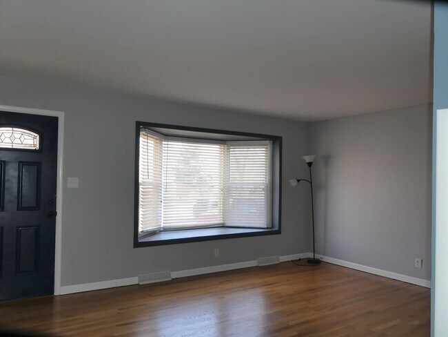 Foto del edificio - 5 bedrooms in Lakewood! Ranch! Finished ba...