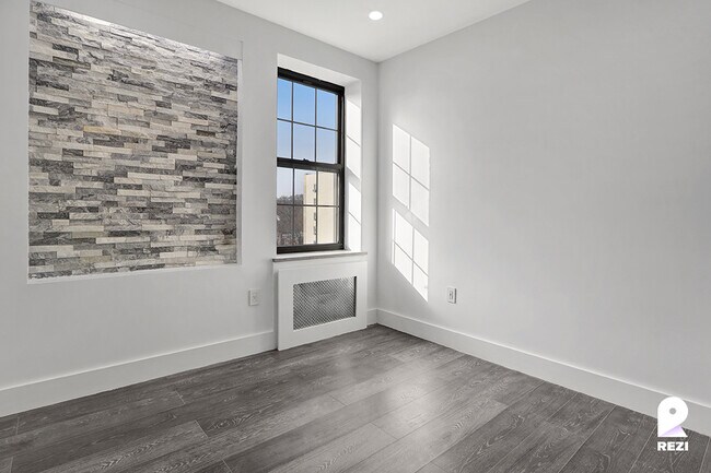 Building Photo - 65 Seaman Ave