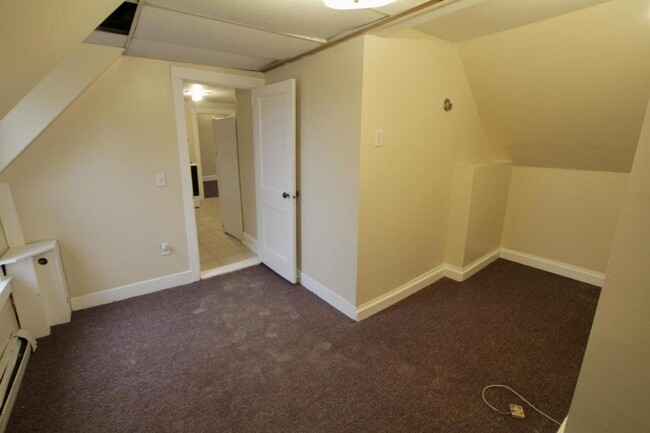 Building Photo - 111 Allen Street