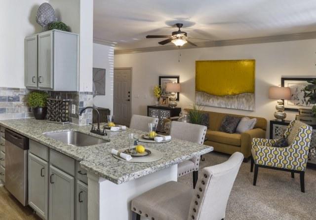 Building Photo - 1 bedroom in Sugar Land TX 77498