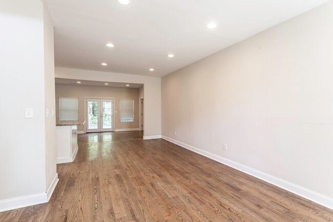 Building Photo - 4118 Fonta Rd