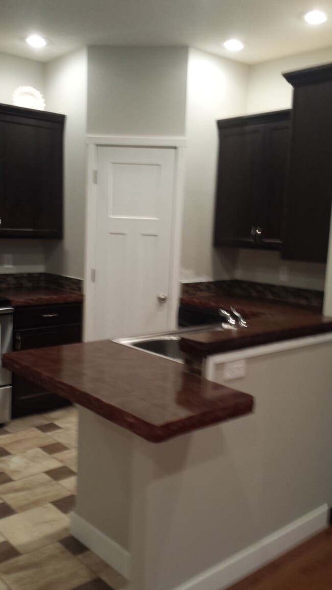 kitchen - 819 Main St