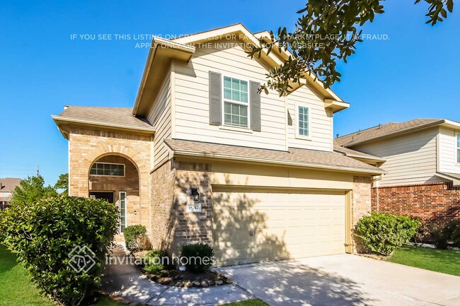 Building Photo - 18742 Walden Glen Cir