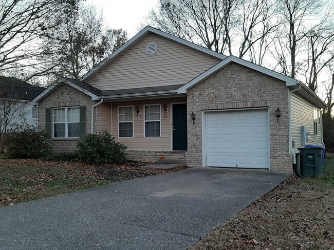 Foto del edificio - 133 Willowleaf Ln