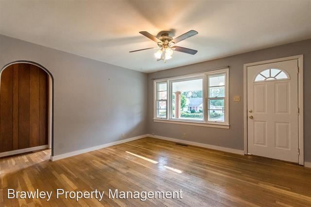 Building Photo - 3 br, 2 bath House - 1119 N. Madison St