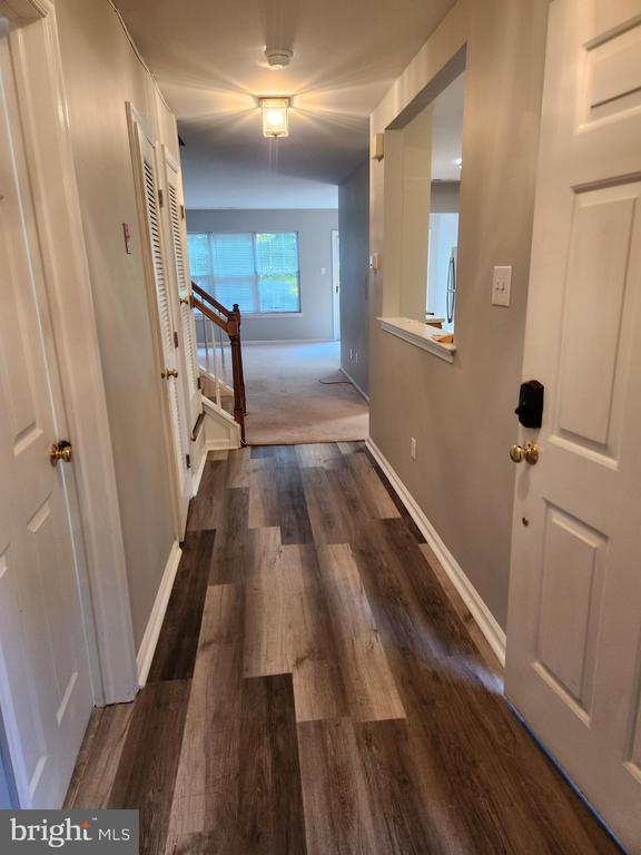 Foto del edificio - 286 Stanton Ct