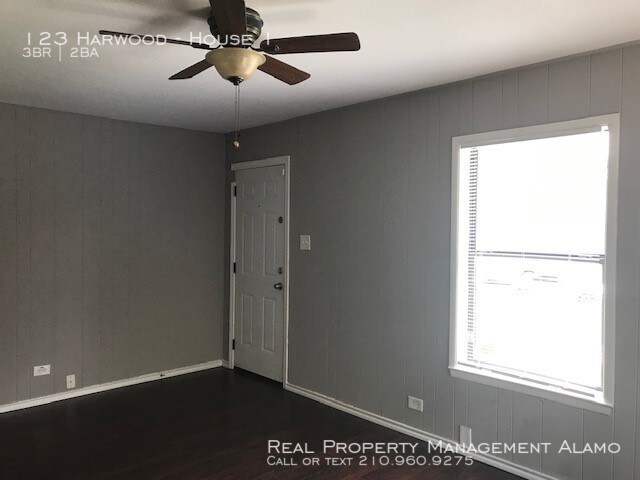 Building Photo - 123 Harwood Dr