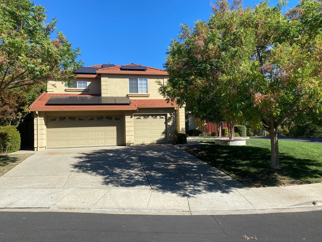 Foto principal - San Ramon 5BD/3BA Single Family Home in De...