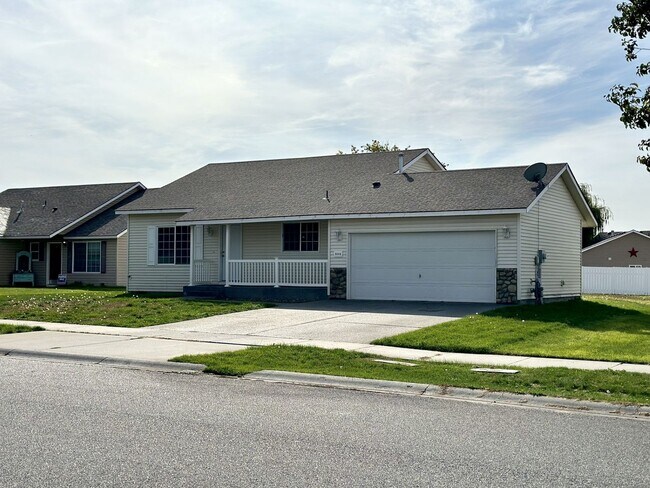 Foto del edificio - Charming Single Family Home in West Pasco!