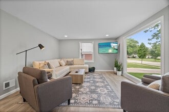 Building Photo - 1114 Meacham St