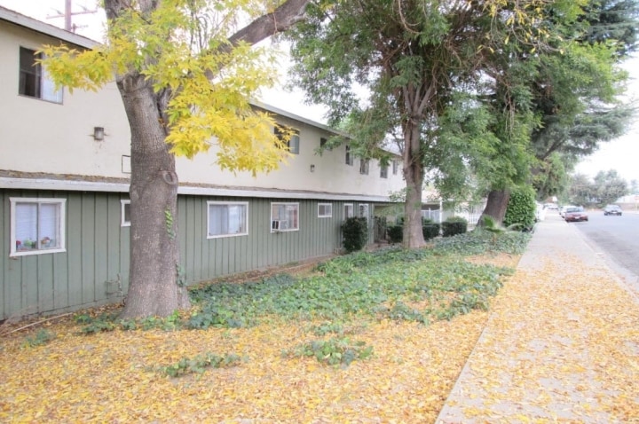 Primary Photo - 955 Hansen Ave