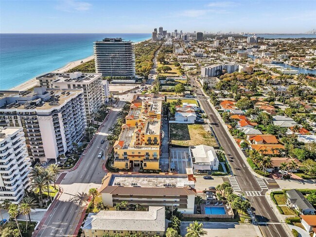 Building Photo - 8900 Collins Ave