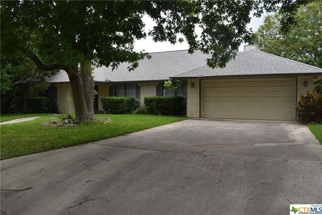 Foto del edificio - 1511 Wild Ridge Dr